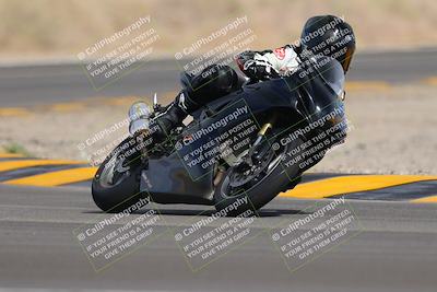 media/Sep-11-2022-SoCal Trackdays (Sun) [[81b7e951af]]/Turn 16 (945am)/